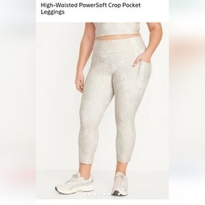 High-Waisted PowerSoft Crop Pocket Leggings - Beige And White Pattern